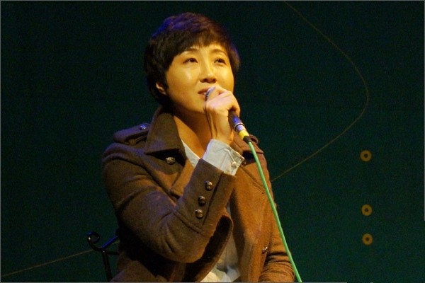 Kim So-Yeon (김소연)