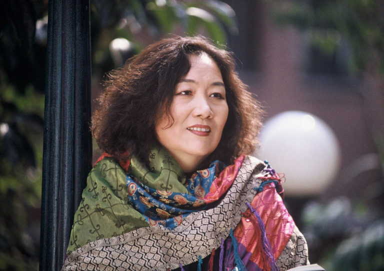 “Yeah” by Moon Jeong-Hee